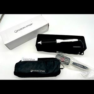 Fusion Styler Heated Round Brush